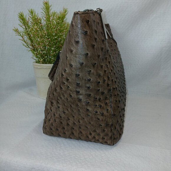 OSTRICH SHOULDER BAG, BROWN COLOR, MAGNETIC CLOSURE, LIKE NEW CONDITION - Picture 5 of 8